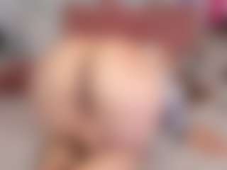 SusanBenett's Live Sex Cam Show