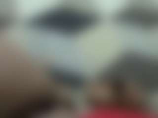 Live cam show with Chunky butt - Squirt on Camsoda