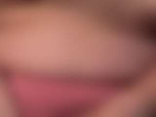 Live cam show with Chunky butt - Fingers on xDating