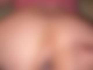 Chunky butt's Live Sex Cam Show