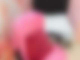 Live cam show with allysonmilf69 - Living Room on sexylive.show