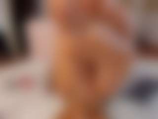 EmmaDuque's Live Sex Cam Show