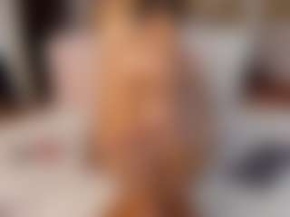 EmmaDuque's Live Sex Cam Show