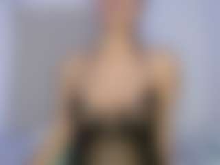 Live cam show with evaluna - Brown Eyes Ebony on x69.live