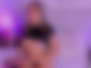 Mady James's Live Sex Cam Show