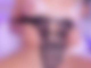 Mady James's Live Sex Cam Show