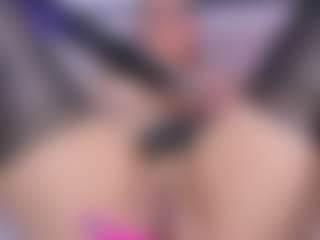 Mady James's Live Sex Cam Show