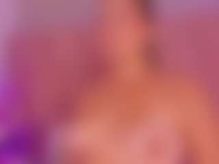 Live cam show with Mady James - Solo on Dare Cams