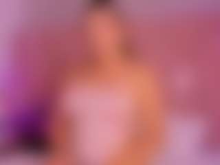 Mady James's Live Sex Cam Show