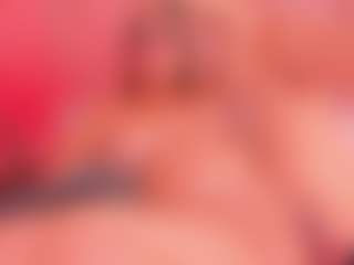 Live cam show with Mady James - Seduction on SpunkLive