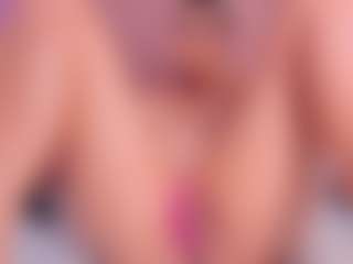 Mady James's Live Sex Cam Show