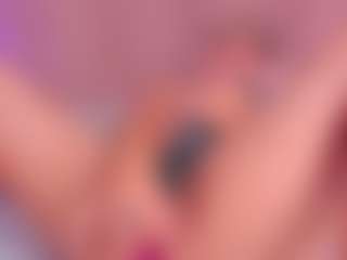 Mady James's Live Sex Cam Show