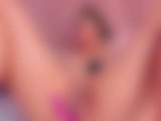 Mady James's Live Sex Cam Show