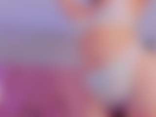 Mady James's Live Sex Cam Show