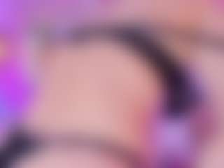 Mady James's Live Sex Cam Show