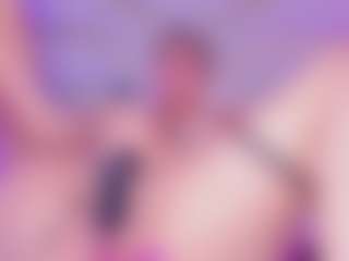 Live cam show with Mady James - Fingering Latina on parknlotfishbdy | colombia