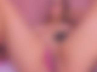 Mady James's Live Sex Cam Show