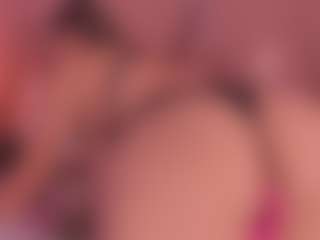 Live cam show with Mady James - Fingering on Camsoda