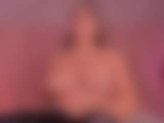 Mady James's Live Sex Cam Show