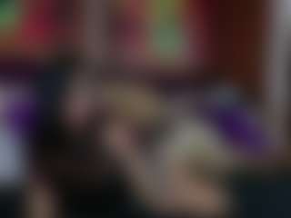 Live cam show with Salome - Petite on livesuperchat.net