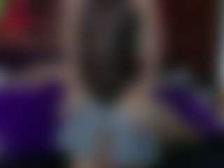Live cam show with Salome - Toys on Stripli.com