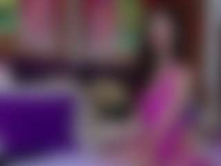 Live cam show with Salome - Cock Rating on Camsoda