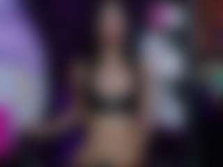 Live cam show with Salome - Public on CamClone