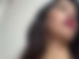 Live cam show with Salome - Big Ass on https://playwithruby.com