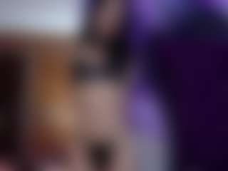 Live cam show with Salome - Blowjob on UwU Esports