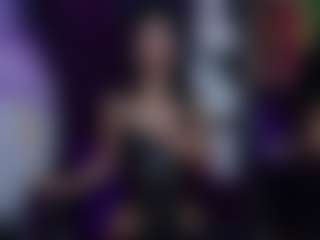 Live cam show with Salome - Ass Bouncing on Milfs Live