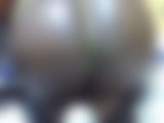 Live cam show with Shanlove - Robe on boobsie.com