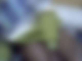 Live cam show with Shanlove - Robe on Stripli.com