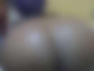 Live cam show with Shanlove - Ebony on CamClone | kenya