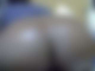 Shanlove's Live Sex Cam Show
