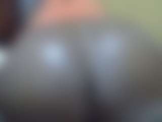 Shanlove's Live Sex Cam Show