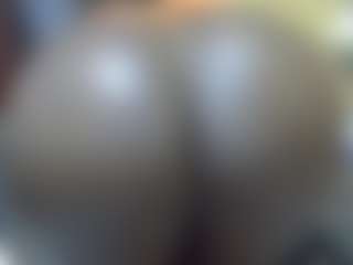 Live cam show with Shanlove - Brown Eyes Ebony on CSO-WL