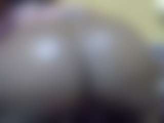 Shanlove's Live Sex Cam Show