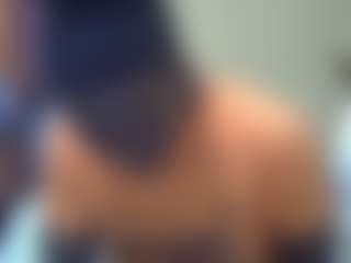 Shanlove's Live Sex Cam Show