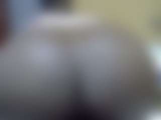 Live cam show with Shanlove - Bikini on livesuperchat.net