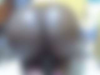 Live cam show with Shanlove - Fingers on Soda Cam