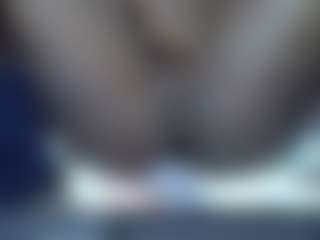 Live cam show with Shanlove - BBW Ebony on Dolls Live