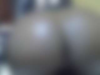 Live cam show with Shanlove - Spank Ebony on CamSodaAdn