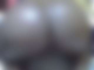 Live cam show with Shanlove - Spank Ebony on TastyBlacksLive
