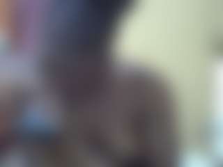 Shanlove's Live Sex Cam Show