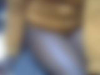 Shanlove's Live Sex Cam Show
