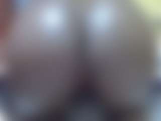 Shanlove's Live Sex Cam Show