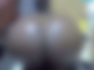 Live cam show with Shanlove - Dirty Talk on AdultVida.com