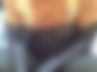 Shanlove's Live Sex Cam Show