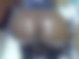 Shanlove's Live Sex Cam Show