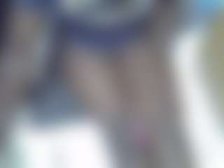 Live cam show with Shanlove - Bedroom Ebony on Dolls Live